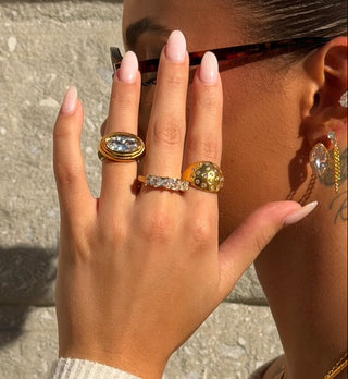 Head Turner Ring