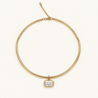 Golden Halo Omega Emerald Necklace