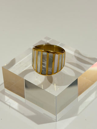 MARBLE TIDE RING