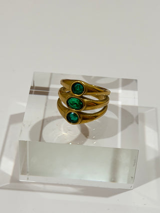 TRIPLE EMERALD RING