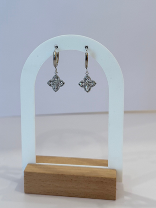 COASTAL CLOVER EARRINGS