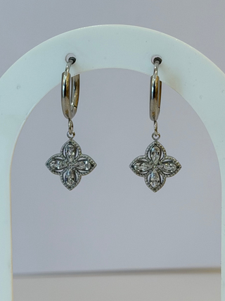 COASTAL CLOVER EARRINGS