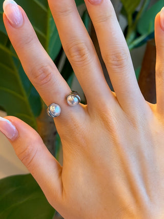 Double Pearl Ring