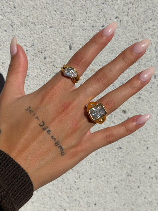 Bombshell RIng