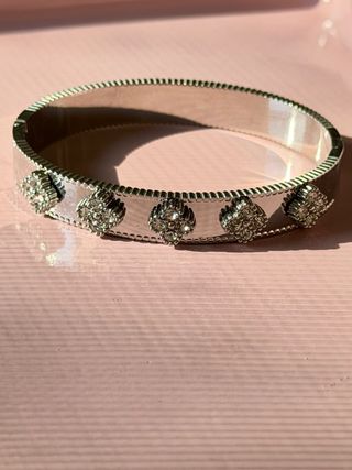 Silver Clover Bangle