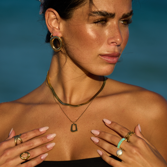 Lau Necklace