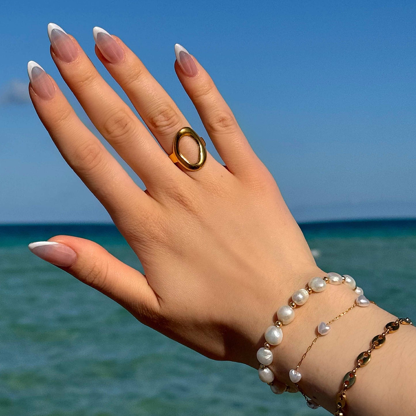 Oval Ring