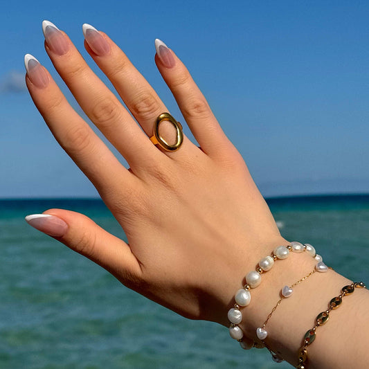 Oval Ring