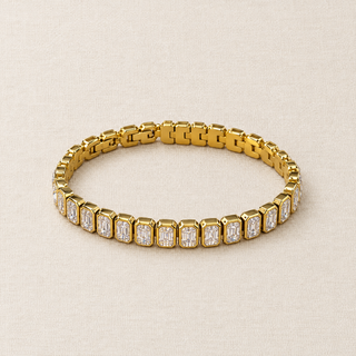 Stunner Emerald Bezel Bracelet